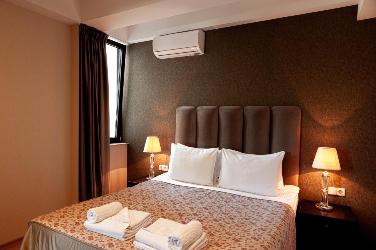 Hotel Winoterra ティビリシ エクステリア 写真